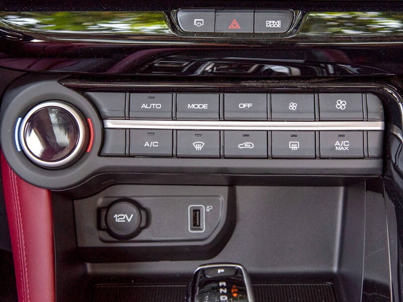 دونغفنغ إيه إكس ٧ Interior 