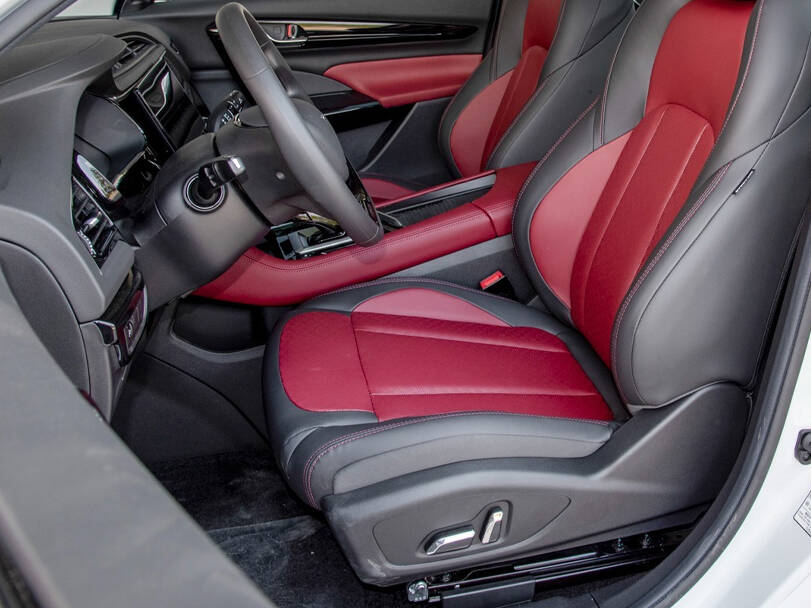 دونغفنغ إيه إكس ٧ Interior 