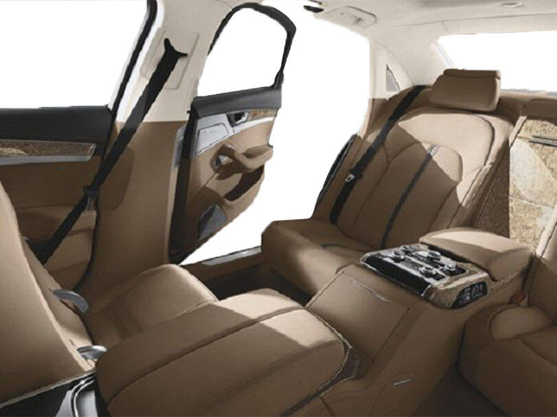 أودي A8 الجيل الثالث (D4) Interior 