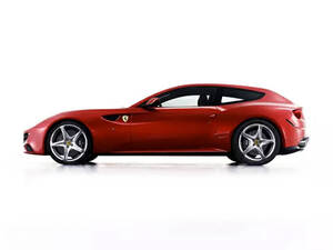 فيراري FF الخارجية 