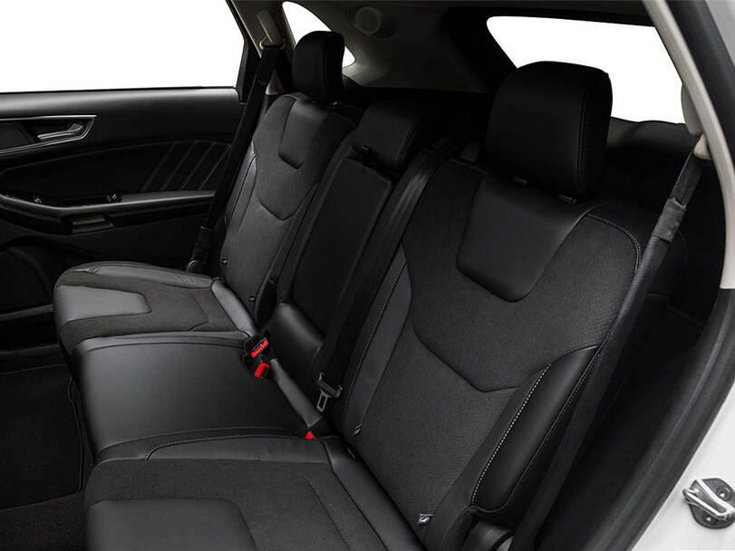فورد إيدج 2025 Interior 