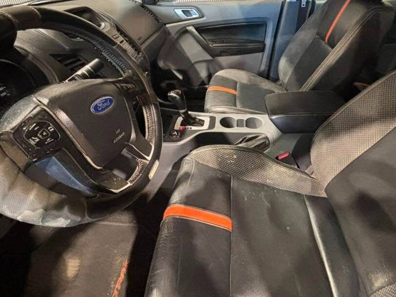 فورد رينجر الجيل الأول (P375) Interior 