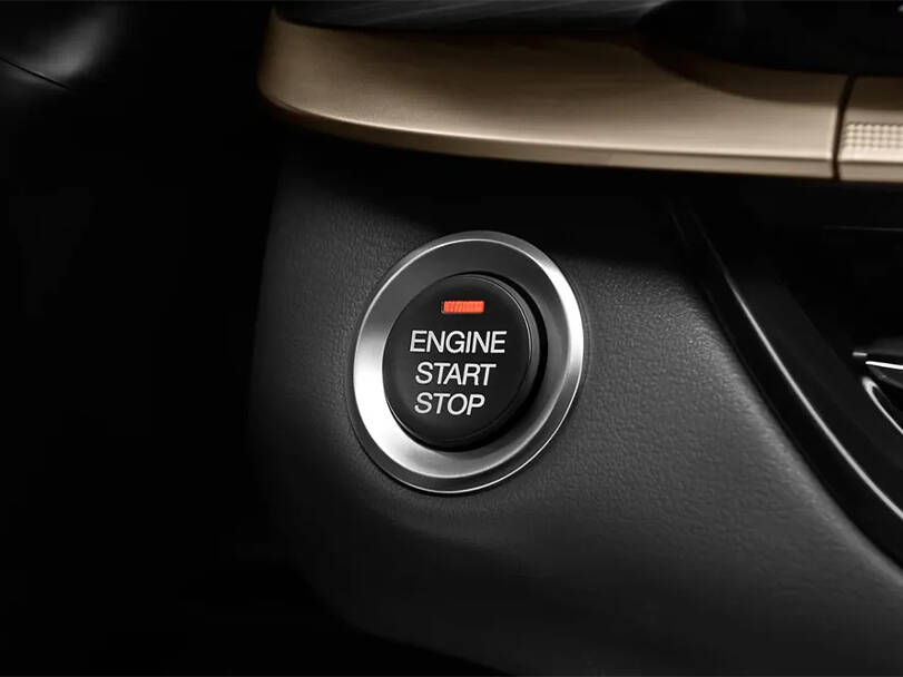 جي إيه سي جي إيه ٦ Interior 