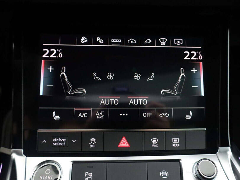Audi Q8 e-tron 2025 Interior 