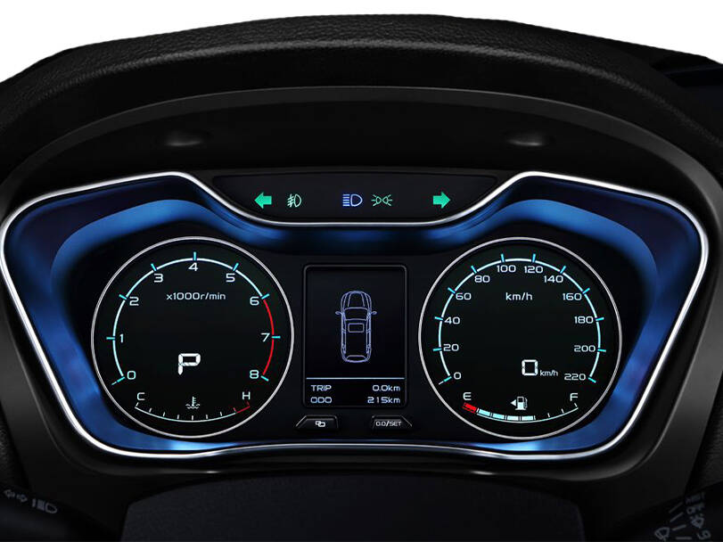 جيلي إمجراند إكس ٧ Interior 
