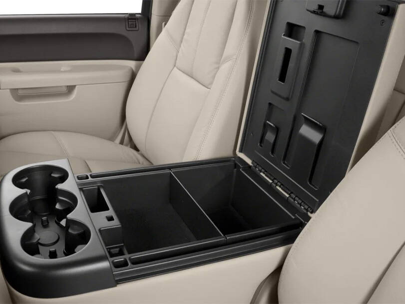 جي إم سي سييرا Interior 