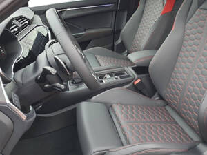 أودي RS Q3 الداخلية 