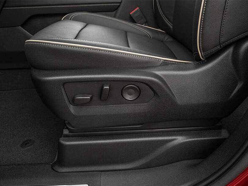جي إم سي يوكن Interior 