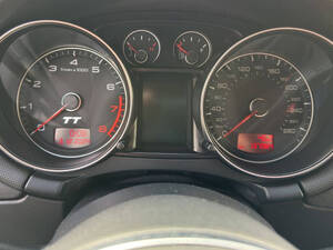 أودي TT الداخلية 