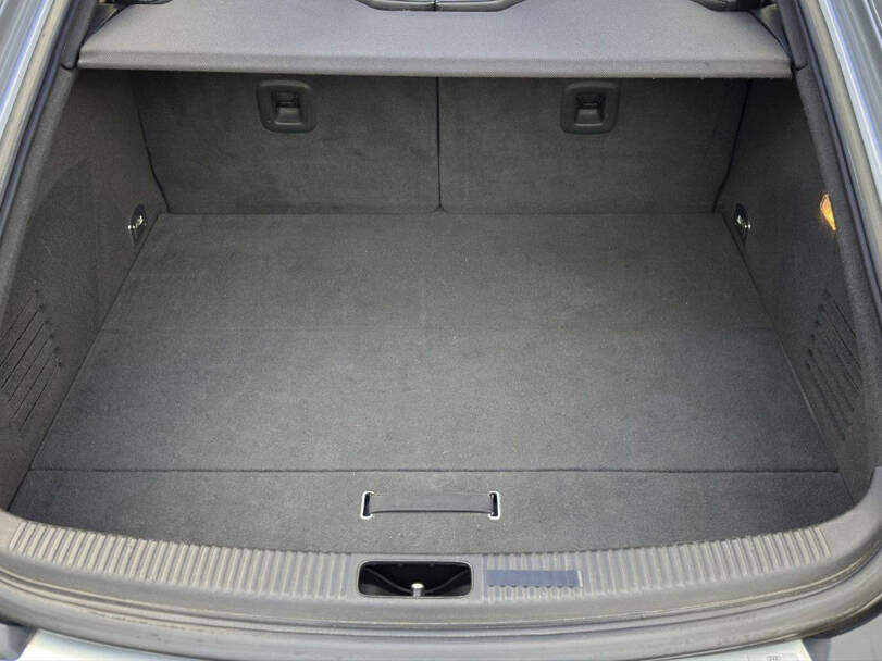 Audi TT 2nd (Typ 8J) Generation Exterior 
