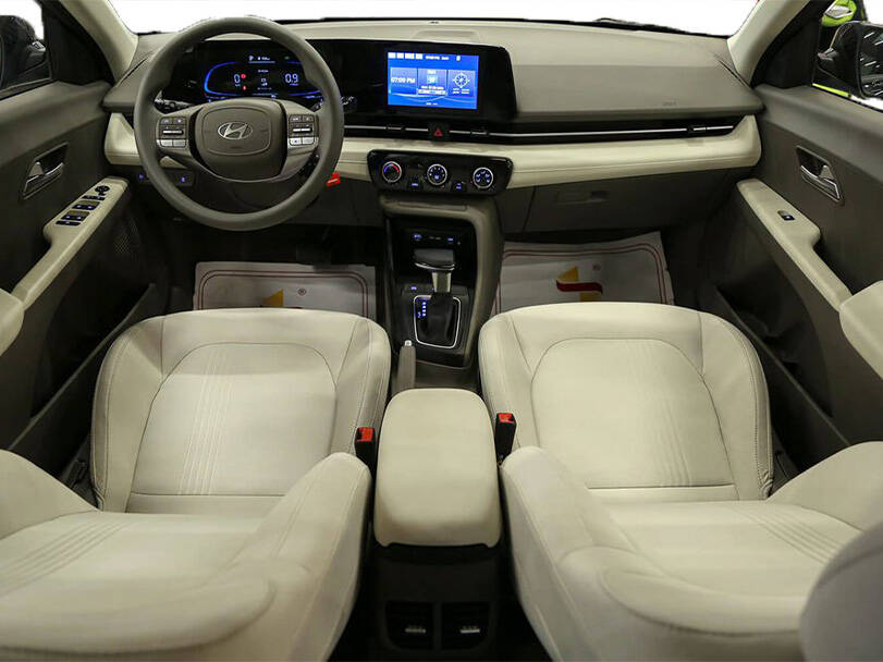 هيونداي أكسنت 2025 Interior 
