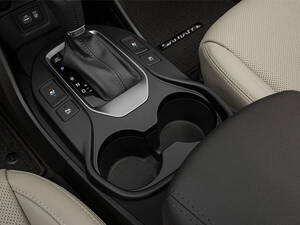 Hyundai Grand Santa Fe Interior 