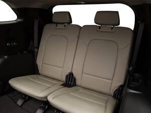 Hyundai Grand Santa Fe Interior 