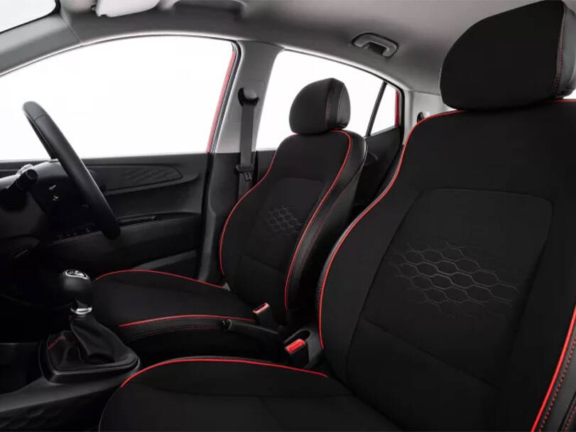 Hyundai i10 Interior 
