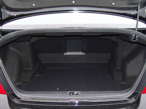 إنفينيتي إم ٥٦ الخارجية 