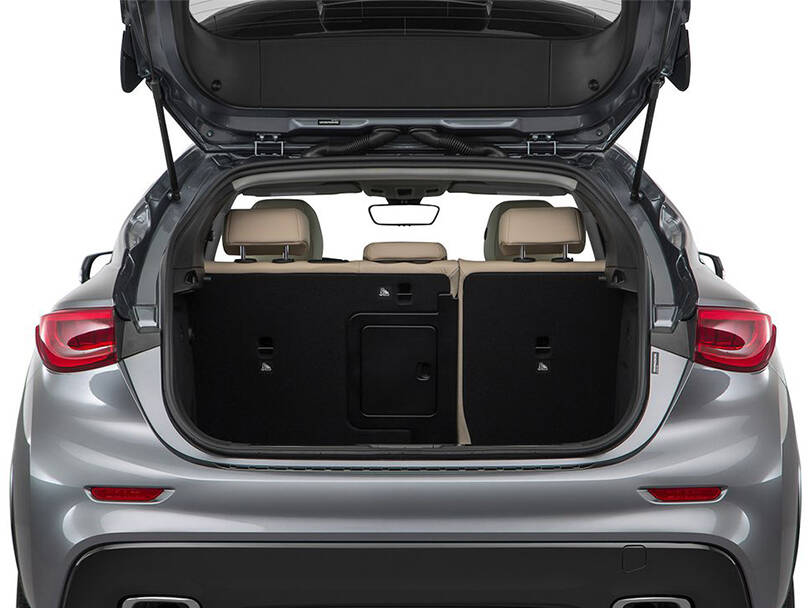 إنفينيتي كيو ٣٠ Interior 
