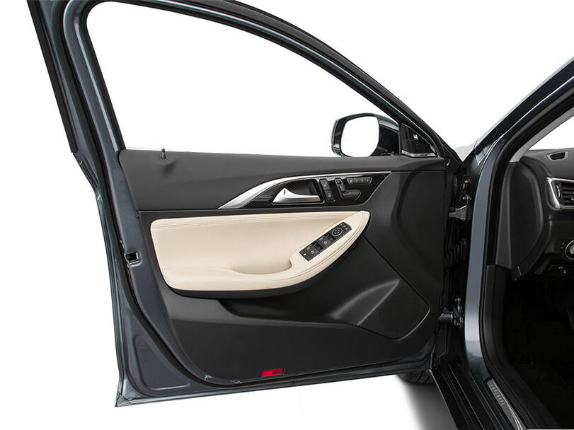 إنفينيتي كيو ٣٠ Interior 