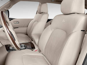 إنفينيتي QX56 الداخلية 