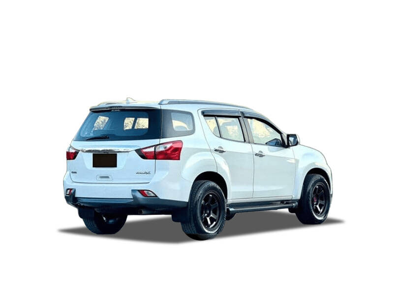 Isuzu Mu X 1st Generation Exterior 