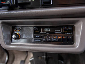 Isuzu Trooper Interior 