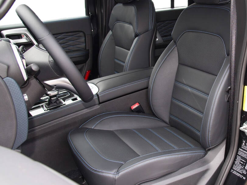 بايك بي جي ٤٠ سي Interior 