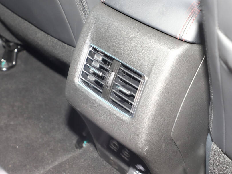 JAC T9 2025 Interior 