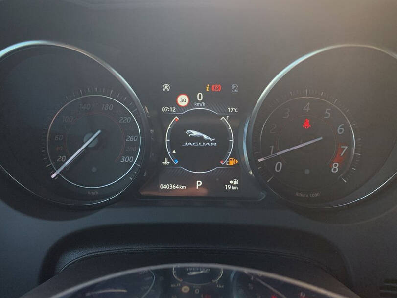 Jaguar F Type Interior 