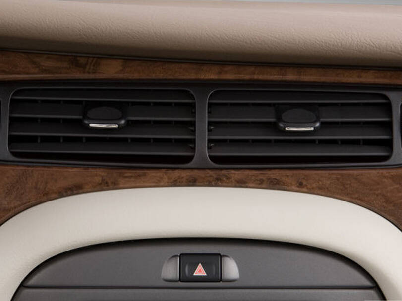 Jaguar X Type Interior 