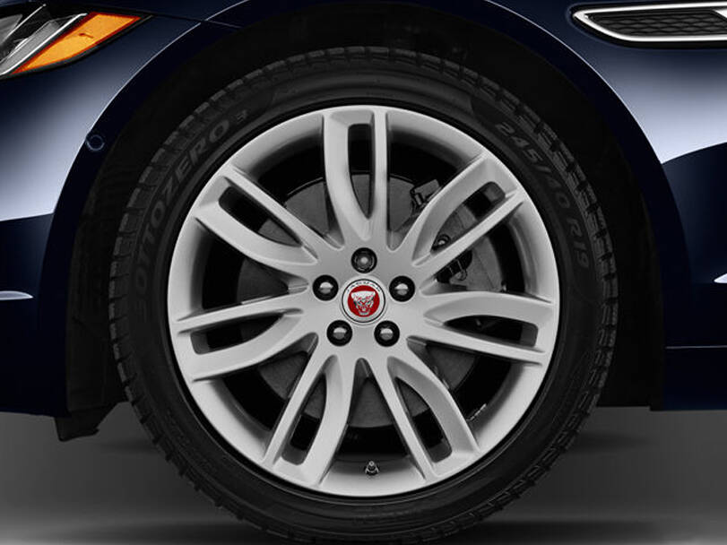 Jaguar XF Exterior 