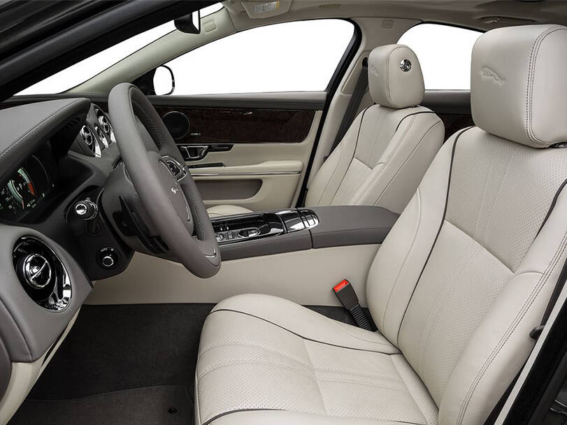 Jaguar XJ Interior 
