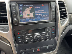 Jeep Cherokee Interior 