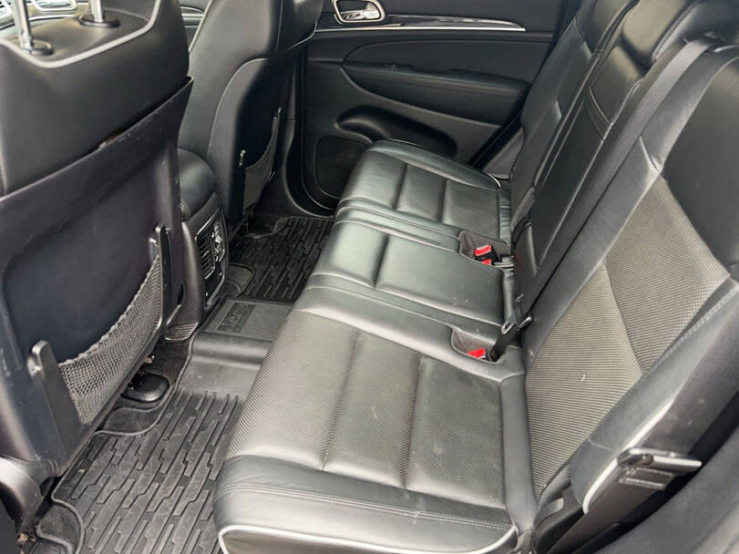 Jeep Cherokee Interior 